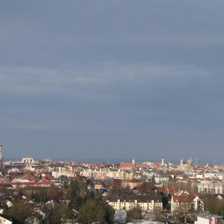 Hausburg Studio. City View Augsburg Buitenkant foto
