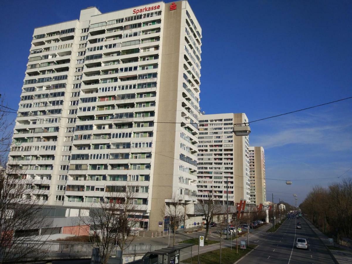 Hausburg Studio. City View Augsburg Buitenkant foto